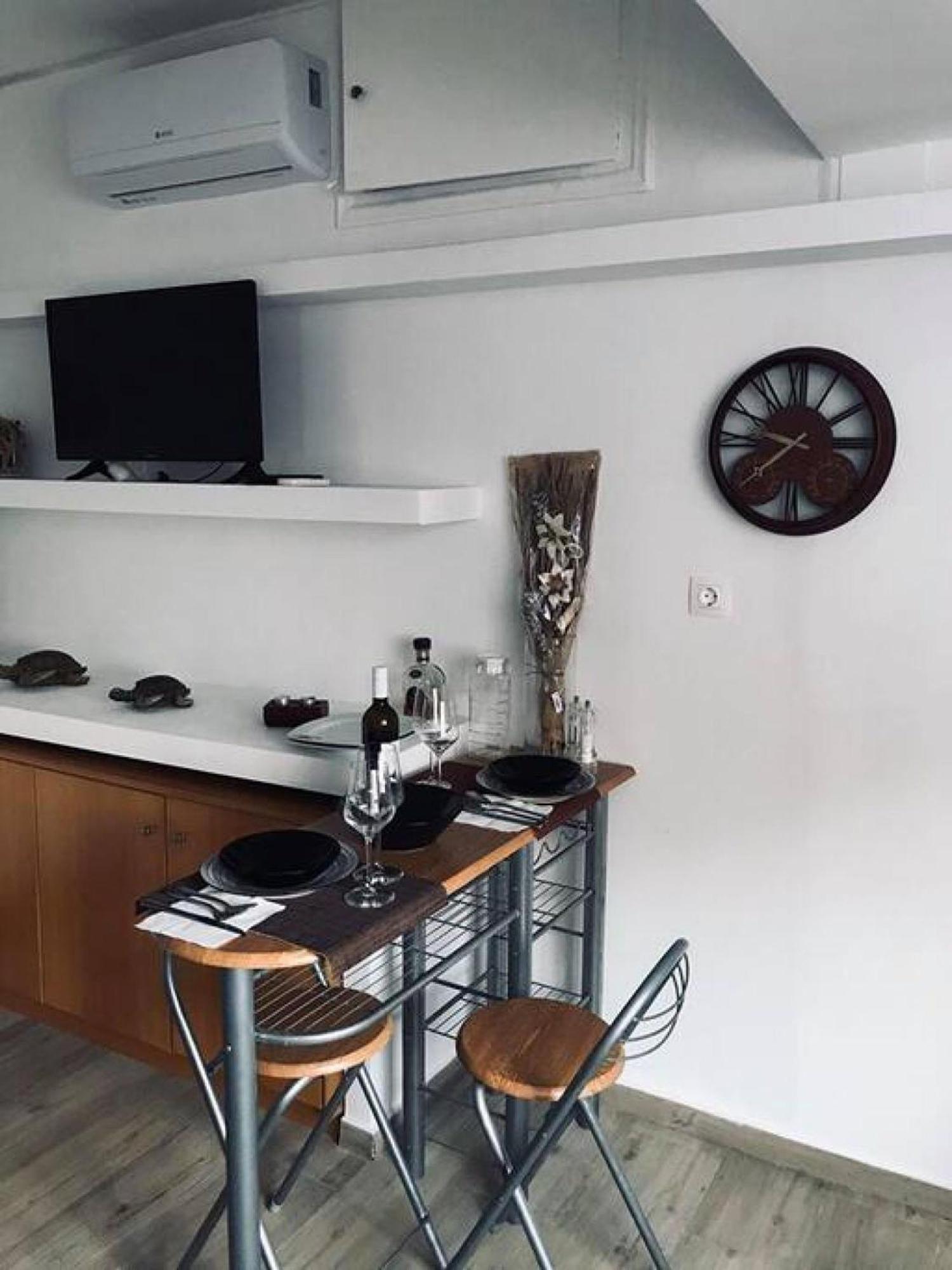 Urban Apartment In Heraklion Center 外观 照片